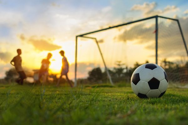 Loại background sân cỏ bóng đá