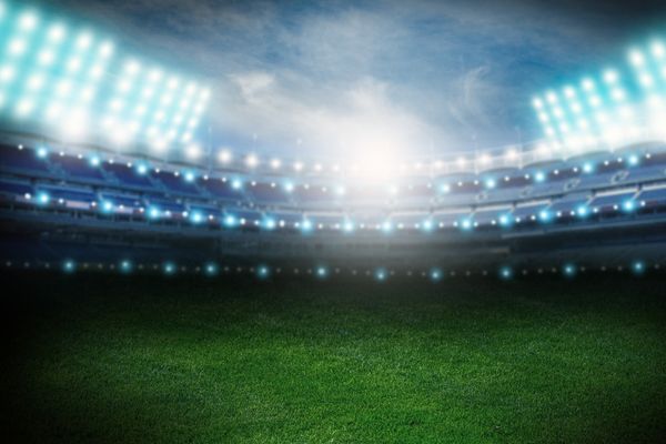 Sân bóng đá có đèn vector