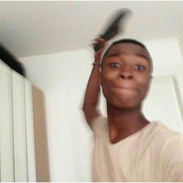 Meme Anh Da Đen Cười Nội Tâm – Để Đời