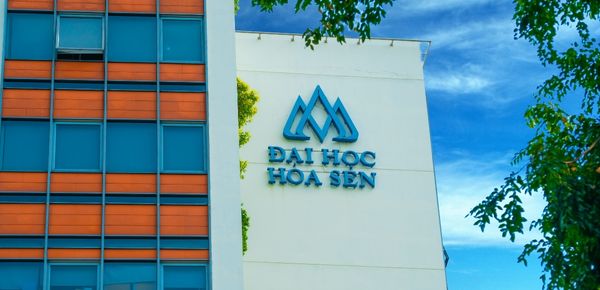 Logo Trường Đại học Hoa Sen