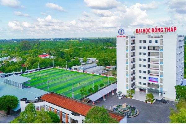 Logo Trường Đại học Đồng Tháp