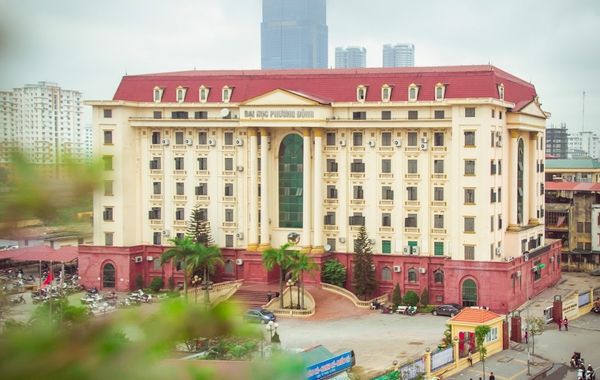 Trường Đại học Phương Đông